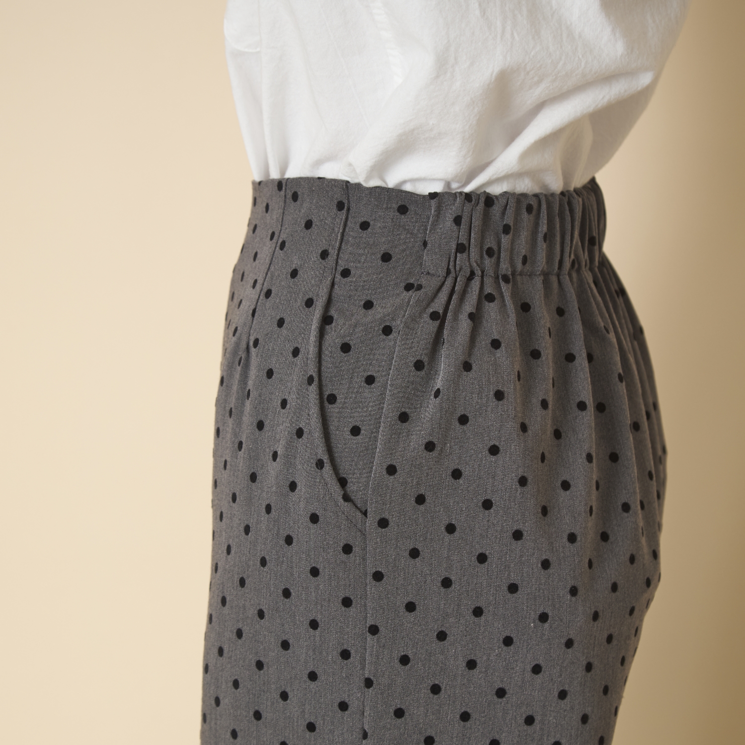 denicher/フロッキードットストレートパンツ